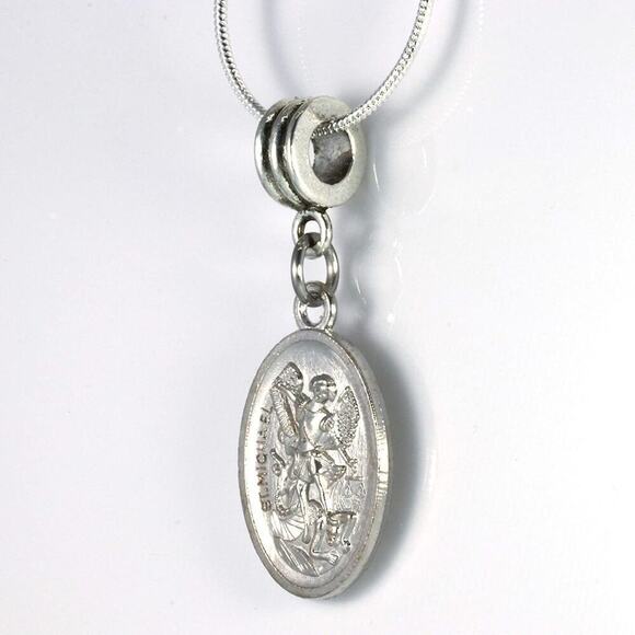 St Michael Necklace - A Saint Michael Pendant Protection - Picture 5 of 9